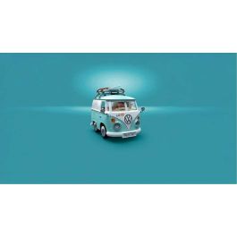 Playmobil Furgoneta Volkswagen T1 Camper de Juguete con Figura - Para Niños y Niñas a partir de 3 Años