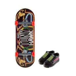 Mini monopatin hot wheels. incluye zapatos. 10 cm - modelos surtidos Mini monopatin hot wheels. incluye zapatos. 10 cm - modelos surtidos