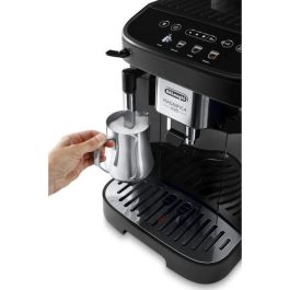 Delonghi ECAM290.22.B Máquina de café espresso automática Molido Magnifica Evo 15 bar, 1.8L, 250g granos, 3 bebidas, Panel Táctil