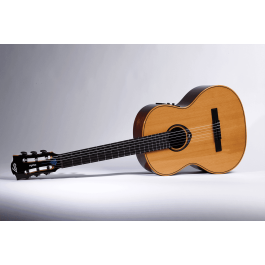 LAG Guitarra Classic Nylon Hyvibe CHV15E Zurdos – Smart, Autoamplificada con Multiefectos y Altavoz Bluetooth de Cedro Rojo Sólido