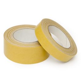Atasa Cinta Doble Cara de Tejido 50mm x 25m Precio: 8.49999953. SKU: B1332H3PBC