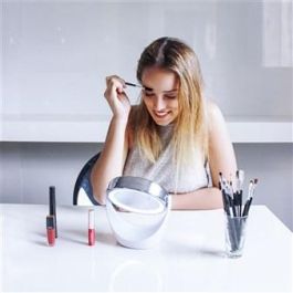 Beurer BS-49 Espejo Cosmético con Luz LED, 12 Luces, 5 Aumentos, Portátil