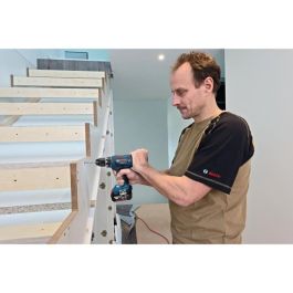 Taladro atornillador a batería BOSCH 18V GSR 18V-28, 2 x 2.0Ah, en L-Case Taladro atornillador a batería BOSCH 18V GSR 18V-28, 2 x 2.0Ah, en L-Case