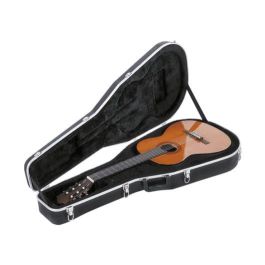 GATOR Estuche Guitarra Clásica Abs Deluxe para Guitarra Clásica Ancho 45cm Alto 18cm Largo 109cm Precio: 125.49999968. SKU: B1KP8X6LGH