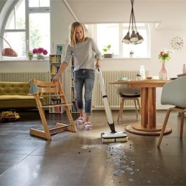 Limpiador de suelos - Karcher - FC 7 inalámbrico (blanco) Limpiador de suelos - Karcher - FC 7 inalámbrico (blanco)