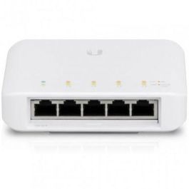 Ubiquiti USW-Flex Switch Gigabit 5 Puertos Layer 2 PoE (1 Entrada, 4 Salidas 46W) para Interior/Exterior con Montaje Versátil Precio: 116.89000026. SKU: S5603692