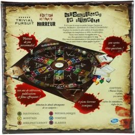 Winning Moves Trivial Pursuit Edición Horror. Juego de Mesa con 1800 preguntas y 6 categorías de terror. Incluye 6 peones de coleccionista. Winning Moves Trivial Pursuit Edición Horror. Juego de Mesa con 1800 preguntas y 6 categorías de terror. Incluye 6 peones de coleccionista.