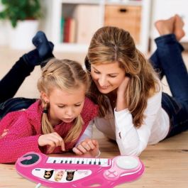 Barbie Piano Teclado Electrónico Infantil con Micrófono, Efectos de Luz y 4 Instrumentos (Piano, Guitarra, Violín, Saxofón). 22 Melodías y Función DJ. Barbie Piano Teclado Electrónico Infantil con Micrófono, Efectos de Luz y 4 Instrumentos (Piano, Guitarra, Violín, Saxofón). 22 Melodías y Función DJ.