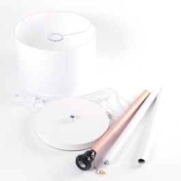 Lámpara de Suelo "Walter" SKD-F019-W Recta Diseño Nórdico Elegante Versátil