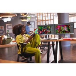 HP 727pk Monitor 27" 4K Thunderbolt 4