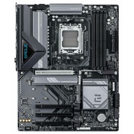 Gigabyte B850 EAGLE WIFI6E Placa Base AMD AM5 para Ryzen 7000/8000/9000, DDR5 hasta 8200MHz, PCIe 5.0, Wi-Fi 6E, ATX