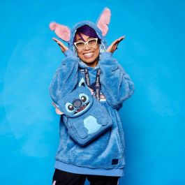 Loungefly Mochila peluche Stitch Disney 26cm Herrajes metálicos plateados Tejido sherpa Correas ajustables Piel vegana