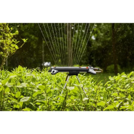 Gardena Aspersor Oscilante AquaZoom M | Riego 9-250 m², Alcance 3-18 m, Ancho 3-14 m, Flujo Ajustable
