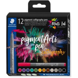 STAEDTLER Pigment Arts Calligraphy Pen Set 12 Colores, Tinta Base Agua, Punta 2mm, Fácil Lavado, Secado Rápido Precio: 40.49999954. SKU: B1DPXHF8GQ