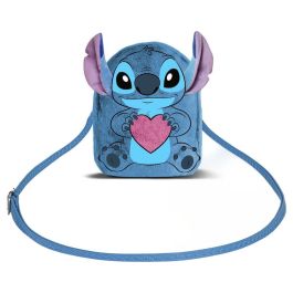Karactermania Bolso peluche Corazon Stitch Disney Precio: 15.49999957. SKU: B1JCSYF7T2