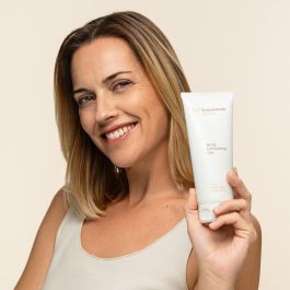 Gel Exfoliante Corporal Rice Joynew InnovaGoods 200 ml Gel Exfoliante Corporal Rice Joynew InnovaGoods 200 ml