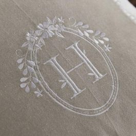 Today TOD1700216549240 Cojín Decorativo CHARME Tejido Slub y Chambray con Bordado Berenice 40x40 cm