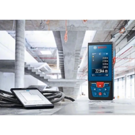 Bosch Professional Telémetro Láser GLM 100-25 C con Pantalla a Color y Bluetooth