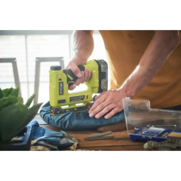 Ryobi T50 Grapadora de 18V para Grapas T50 de 6,35 a 14,3 mm