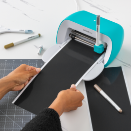 Cricut 2009443 Etiqueta Autoadhesiva Permanente Negra para Smart Label, 4 Piezas