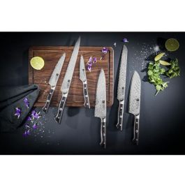 Zwilling 30571-201-0 Cuchillo de Chef TANREI 20 cm Acero Inoxidable - Hoja de Acero, Mango Negro, 230g