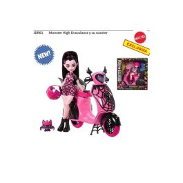 Mattel Muñeca Monster High Draculaura y su Scooter, Edad Recomendada +4 Años, 21.3x27.9x9.74 cm Precio: 28.78999948. SKU: B16JCC6QD3