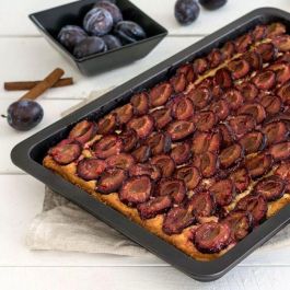 Zenker ZEN1697070578182 Bandeja para hornear y 7 cortadores de galletas navideños de acero inoxidable - 42 x 29 cm