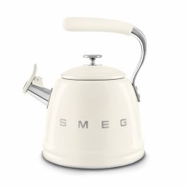 Smeg Hervidor de Estufa Estilo 50's Crema WKF01CR Precio: 110.49999994. SKU: B1FK9NYFN4