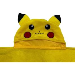 Pokemon AAANH58819 Manta con Capucha 3D Pikachu Ultra Suave 120 x 150 cm con Diseño Colorido