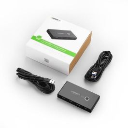 Ugreen Hub Switch USB 3.2 Gen 1 de 4 puertos, Conmutador USB Tipo-A con velocidad de transferencia de 5000 Mbit/s, Negro