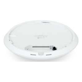 Ubiquiti Punto de Acceso UniFi U7-PRO WiFi 7 para Montaje en Techo, 6 Transmisiones Espaciales, 6 GHz