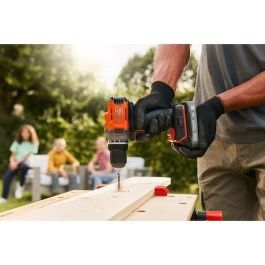Black + Decker Taladro Atornillador Inalámbrico 18V BCD382D2XK-QW con 2 Baterías 2Ah y Cargador, Incluye Estuche de Transporte
