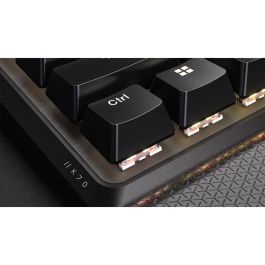 CORSAIR K70 Core TKL Teclado Inalámbrico y Alámbrico RGB Mecánico con Switches MLX Red y Layout QWERTZ Negro