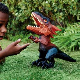 Mattel Gwd70 Jurassic World Dominion Dinosaurio Pirorraptor Electrónico Interactivo con Sensores Táctiles, Mandíbula de Ataque y Ojos que Cambian de Color