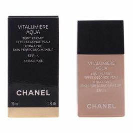 Base de Maquillaje Fluida Vitalumière Aqua Chanel Base de Maquillaje Fluida Vitalumière Aqua Chanel