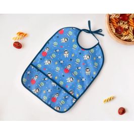 KioKids Babero Impermeable Azul con Bolsillo Recogemigas y Cierre de Lazo para Bebés +4 Meses Colección Vuelta al Cole Precio: 3.50000002. SKU: B1BX7LKB4F