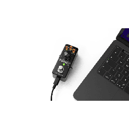 IKMULTIMED Pedal Tone X One Modelado IA con Colores LED Personalizables y 20 Presets