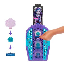 Monster High Skulltimate Midnight Garden Twyla Hyt74