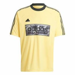 Camiseta de Manga Corta Hombre Adidas Tiro Aop Amarillo Precio: 33.68999975. SKU: B144G2D2Z5