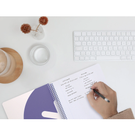 Antartik Cuaderno Espiral A4 Micro Tapa Dura 80h 100 gr Cuadro 5 mm Color Lavanda