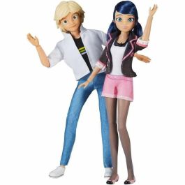 Bandai P50377 Pack de 2 Muñecos Miraculous Marinette y Adrien 26 cm