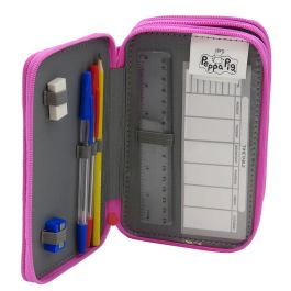 CYP BRANDS Plumier Peppa Pig Triple Completo con 39 Piezas: 16 Lápices, 16 Rotuladores, Bolígrafos, Lápiz, Goma, Sacapuntas y Regla