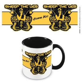 Taza Pyramid Karate Kid Cobra Kai Precio: 12.89000053. SKU: B1JPDGNMKF