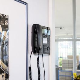 AGFEO ST 53 SENSORfon Teléfono Inteligente Terminal con Cable Negro, 5000 Entradas, PoE, 82x32 mm Pantalla