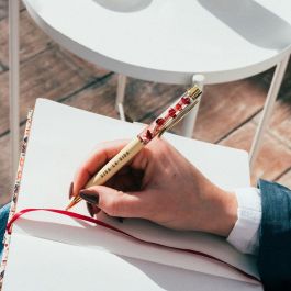 ERIK Set Cuaderno A5 y Bolígrafo Frida Kahlo Tapa Dura con Caja de Regalo 96 Hojas
