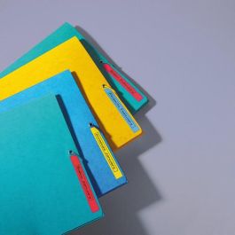 DYMO Cinta LM D1 12mmx7m Negro/rojo