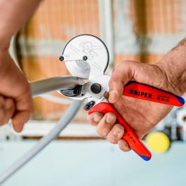 Knipex Tijeras para tubos, para Plástico y Aluminio, Negro/Azul/Rojo, corte hasta 2,6 cm, 210 mm