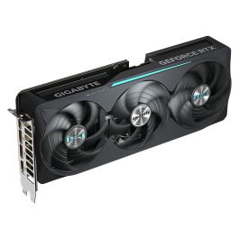 Gigabyte RTX 5070 Ti 16GB GDDR7 Eagle OC SFF Tarjeta Gráfica GV-N507TEAGLE OC-16GD con 3 Ventiladores