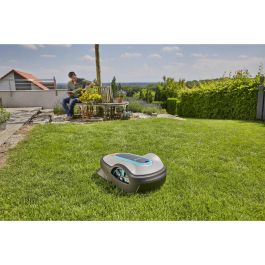Gardena SILENO life 1000 Robot Cortacésped 1000-15102-26 - Corte Uniforme y Sin Rayas para Jardines de Hasta 1000m²