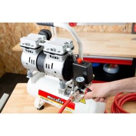MECAFER Compresor silencioso - 425513 - 6L - 0.5HP - Gris MECAFER Compresor silencioso - 425513 - 6L - 0.5HP - Gris